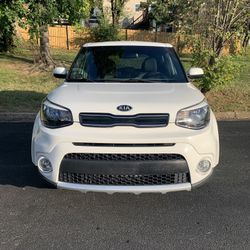 2017 Kia soul 129,000 miles