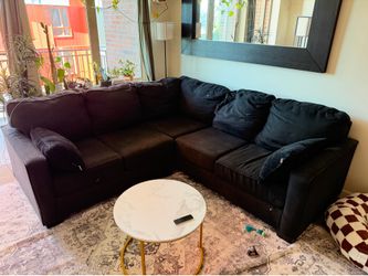 Sectional couch