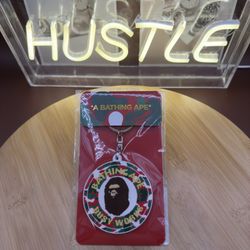 A BATHING APE Keychain Camo
