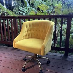 Louise 35.5” Yellow Velvet Hand-Curated Chair