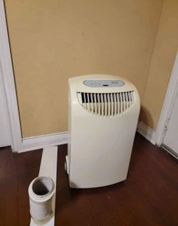 Maytag 9,000 BTU 3 in 1 Portable Air Conditionerr, Dehumidifierr And Fann