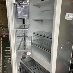 Thermador Refrigerator 36”