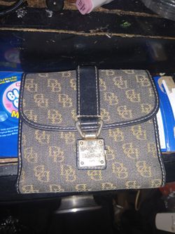 Dooney & Bourke Signature Wallet