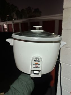 Zojirushi Rice Cooker with Stemless Steamer 
