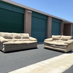 Beautiful Sofa Set 