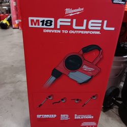 MILWAUKEE M18 FUEL Compact Vacuum.  Tool Only 
