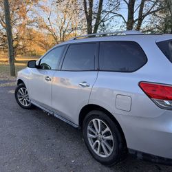 2016 Nissan Pathfinder
