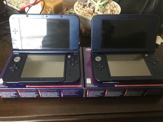 NEW Nintendo 3DS XL (2) with boxes and games