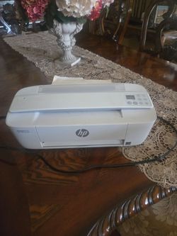 HP DeskJet 3752 Wireless Printer/Scanner – New, Never Used