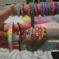 Rainbow Looms