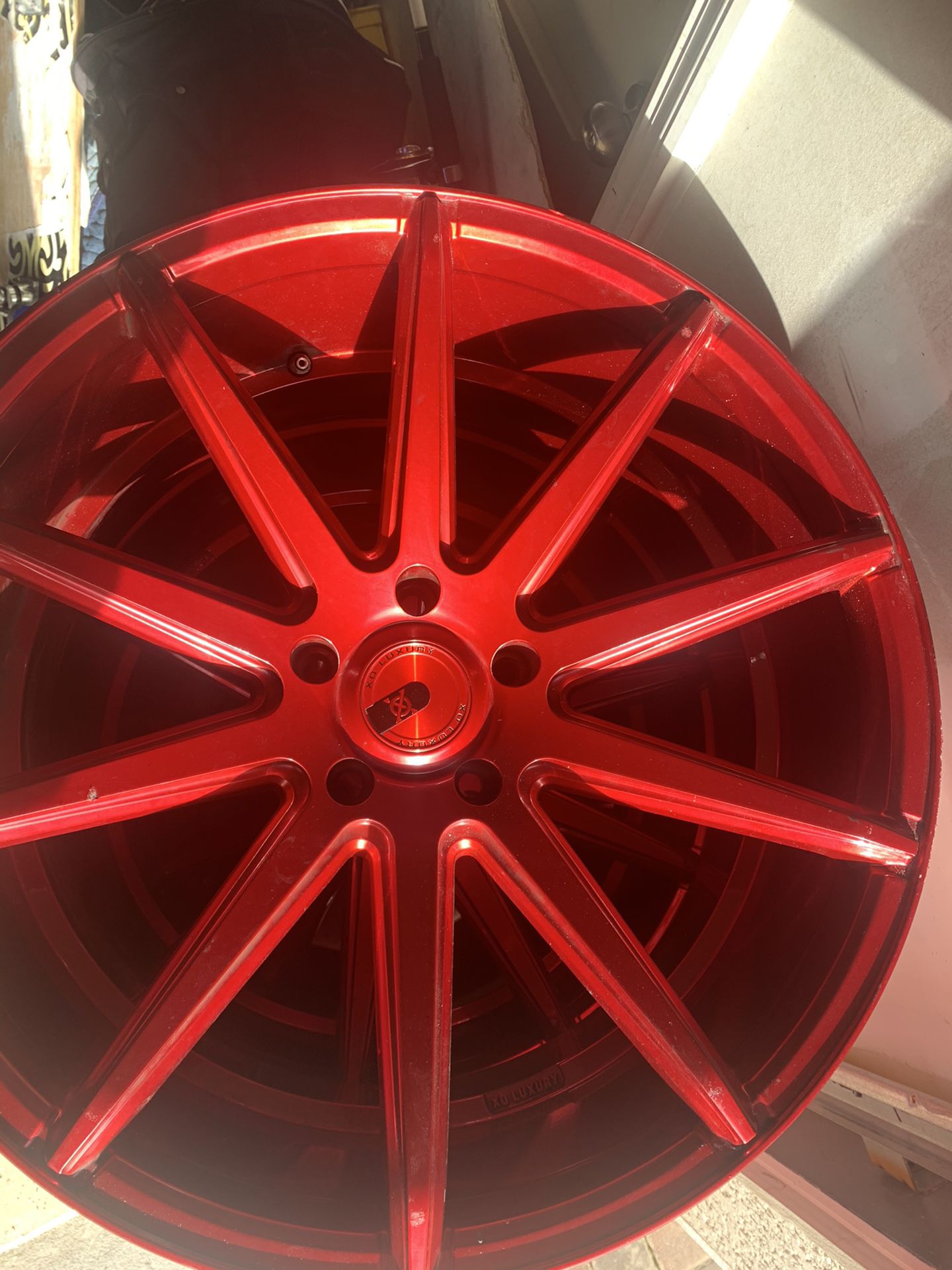 Set of 4 22 inch XO luxury rims 5 x130 ( red anodized NO PAINt)