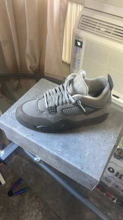 Cement Jordan 4s