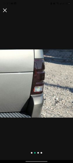 Brand New Tinted Tail Lights For 2002-2005 Explorer