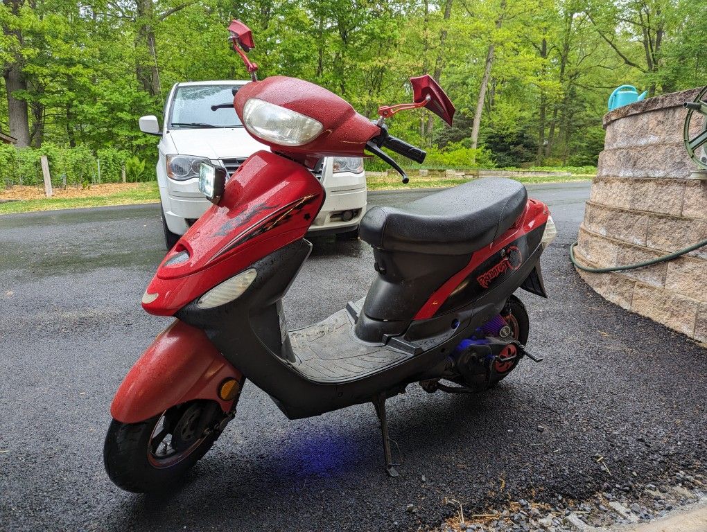 2020 Moped
