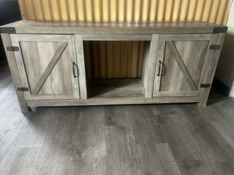Tv stand