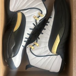 Air Jordan 12 Retro Royalty Taxi Size 8  Used 