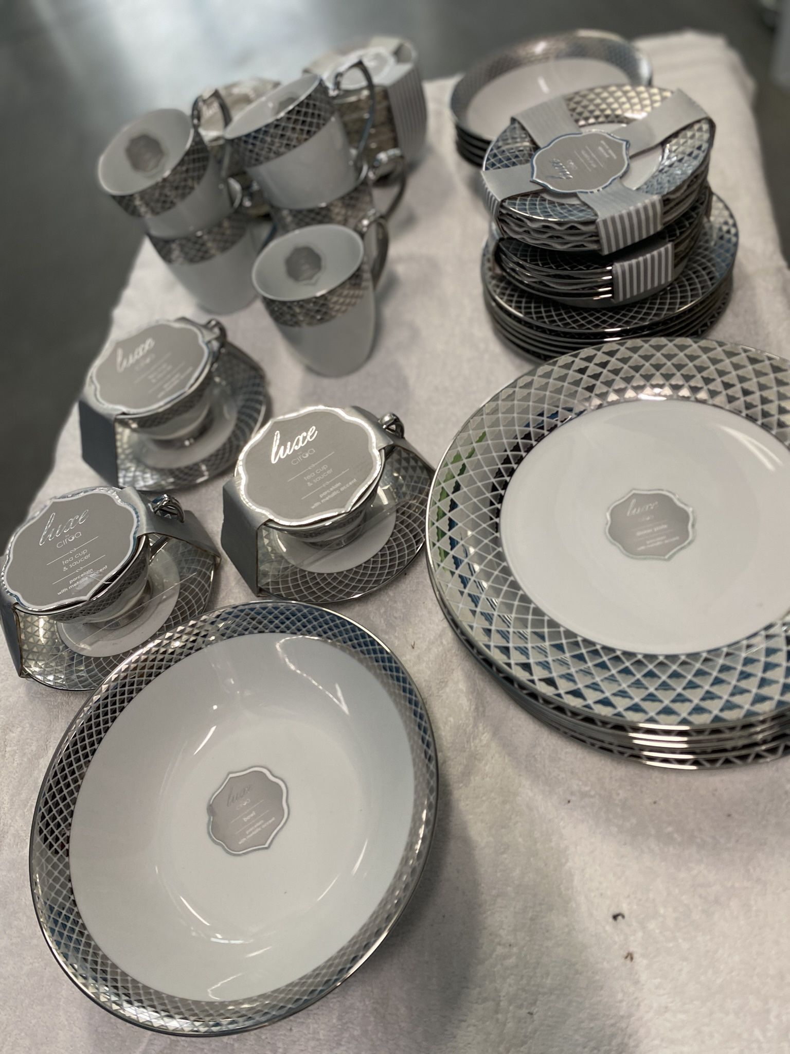 LUXE CIROA Set Of The platinum Dishes