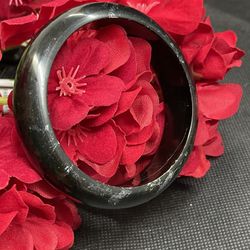 Black Gemstone Bangle