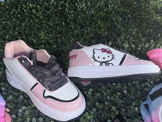 Hello Kitty Heeleys