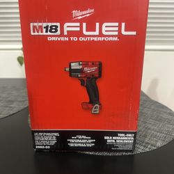 Milwaukee Impact Wrench  