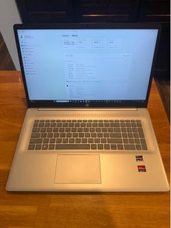 HP 17.3” laptop AMD Ryzen 5 16GB RAM