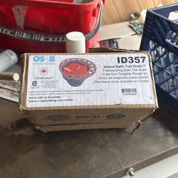 Island Bath Tub Drain