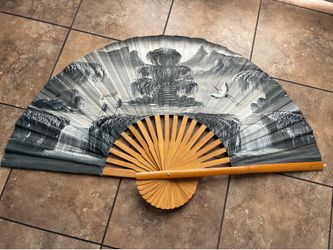 Decorative Oriental theme fan
