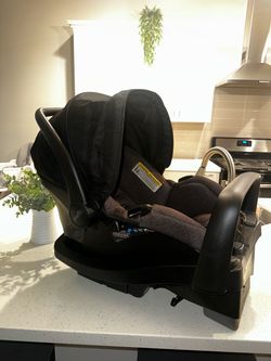 Newborn-10 Month Car seat