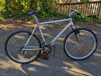 Gary Fisher Mt. Tam Size Large 20 Inch Mountain Bike 