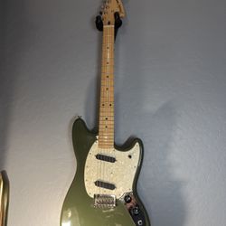 Fender mustang