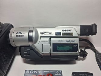 Sony Handycam dcr-trv320 digital8 Camcorder