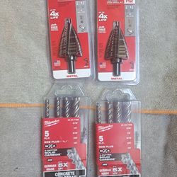 Milwaukee #12 Step Bit/MX4 Carbide Hammer Drill Combo 