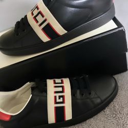 Gucci Men Shoes Size 10