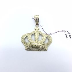 Gold Crown Pendant 