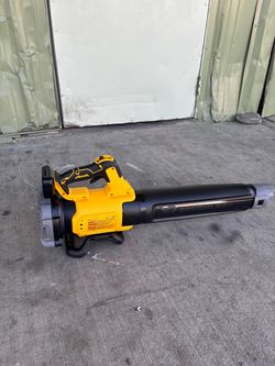 20V MAX 125 MPH 450 CFM Brushless Cordless Handheld Leaf Blower with Concentrator Nozzle (Tool Only)