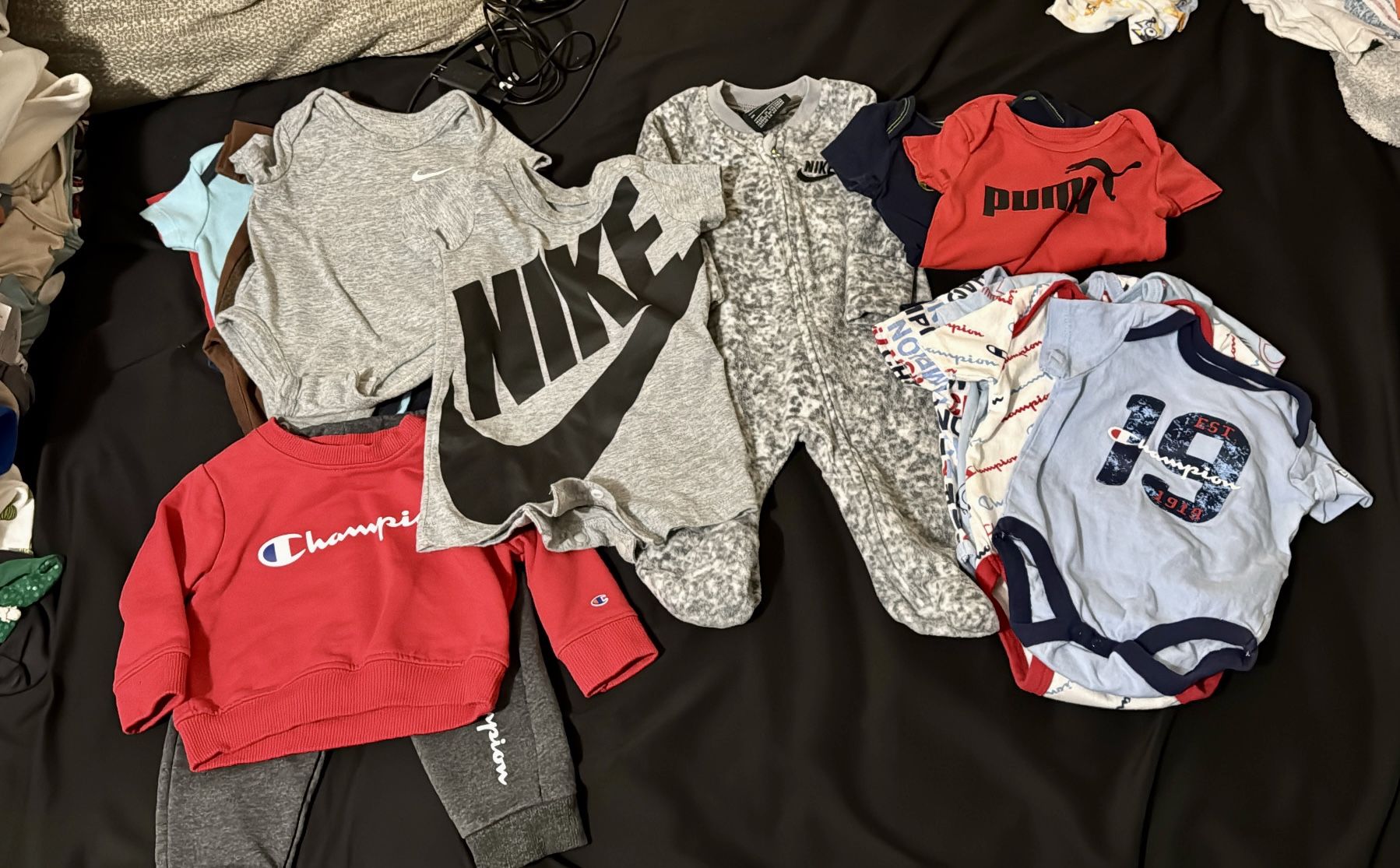 Nike/Champions/puma 3 M