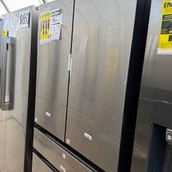 🔥 Samsung 29 cu. ft. Bespoke 4-Door French Door Refrigerator with Inner Beverage Center and FlexZone Drawer BREND NEW