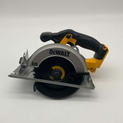 DEWALT 20V MAX Cordless 6.5 in. Sidewinder Style Circular Saw (Tool Only) - DCS393