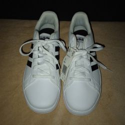 NWT Adidas Grand Court Mens Size 5 Women's 6.5 White/black sneakers