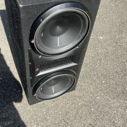 Rockford Fosgate Ported BOX For 12s 