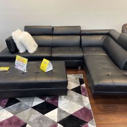 BLACK GORGEOUS SECTIONAL WITH OTTOMAN! ADJUSTABLE HEADRESRESTS! PRE ORDER NOW! 