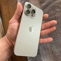 iPhone 15pro Max 256Gb Unlocked With Original Box 