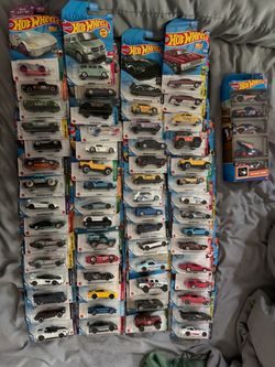 Hot Wheels Die-Cast Car Collection Lot