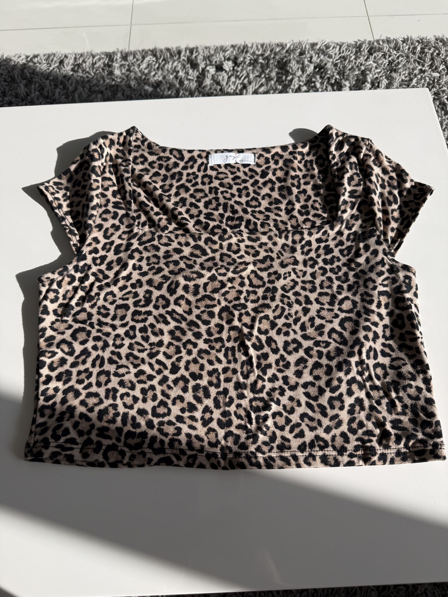 Top Animal Print
