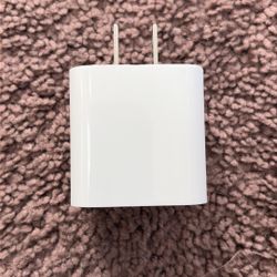 iPhone fast charger block