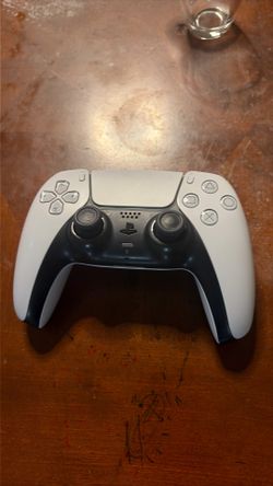 PlayStation 5 controller working