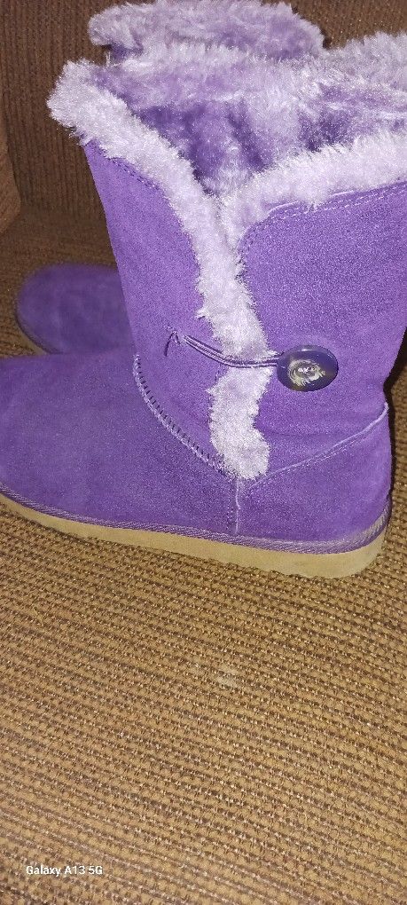 Xhilaration Purple Boots For Women Size 9