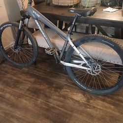 Mountain  bike brand  new condition