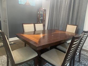 7- Piece Dinning Set