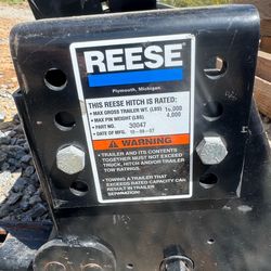 Reese 5th wheel sliding hitch